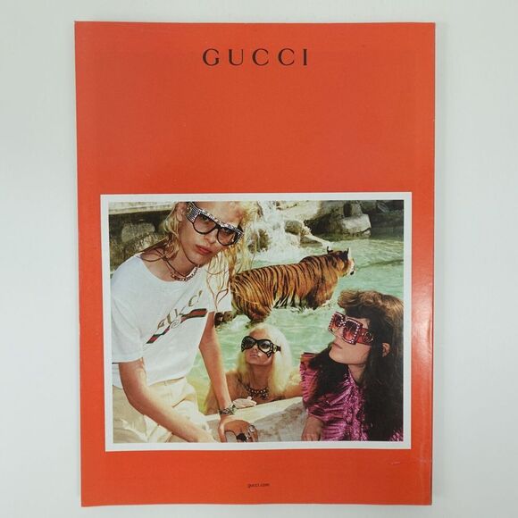 Vogue Magazine April 2017 Selena Gomez - Picture 2 of 6